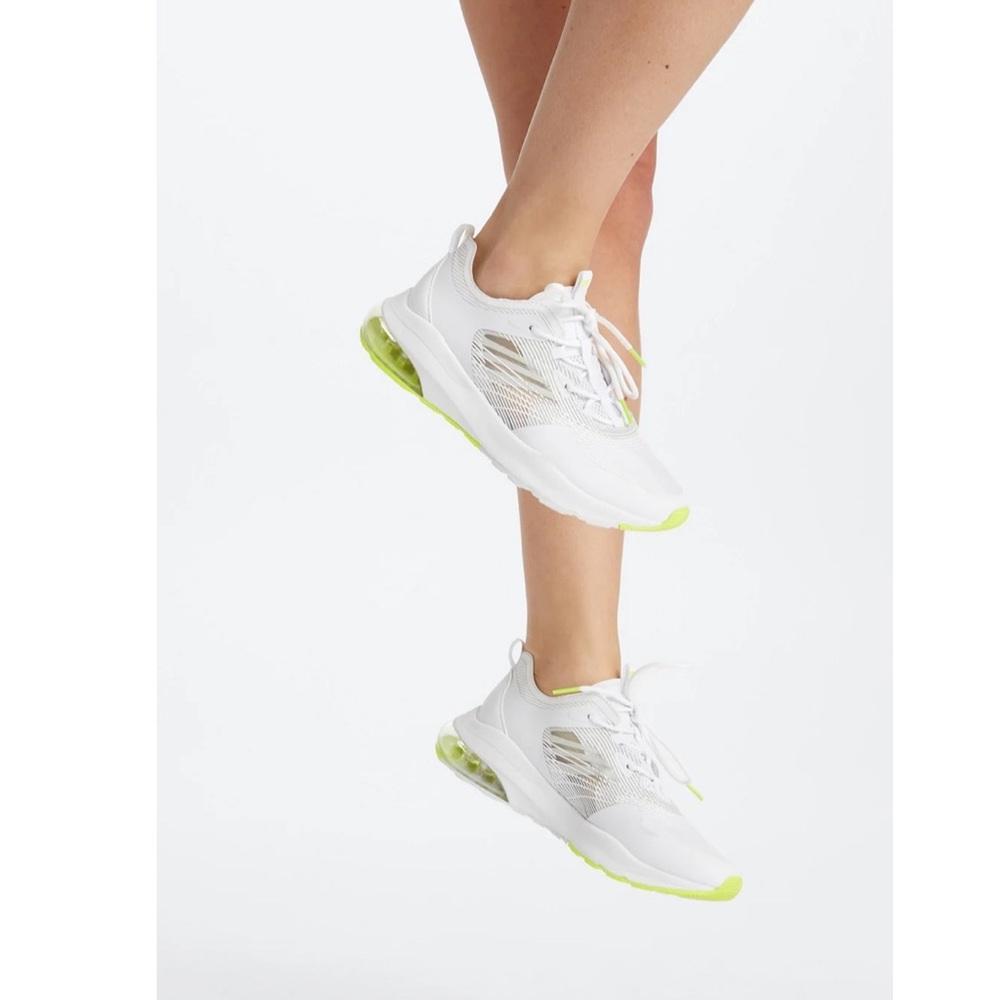 NWOT. Fabletics Air 1 Performance Sneaker